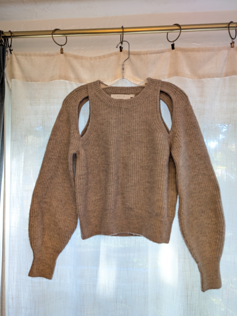 Cutout Shoulder Ribbed Sweater in Taupe